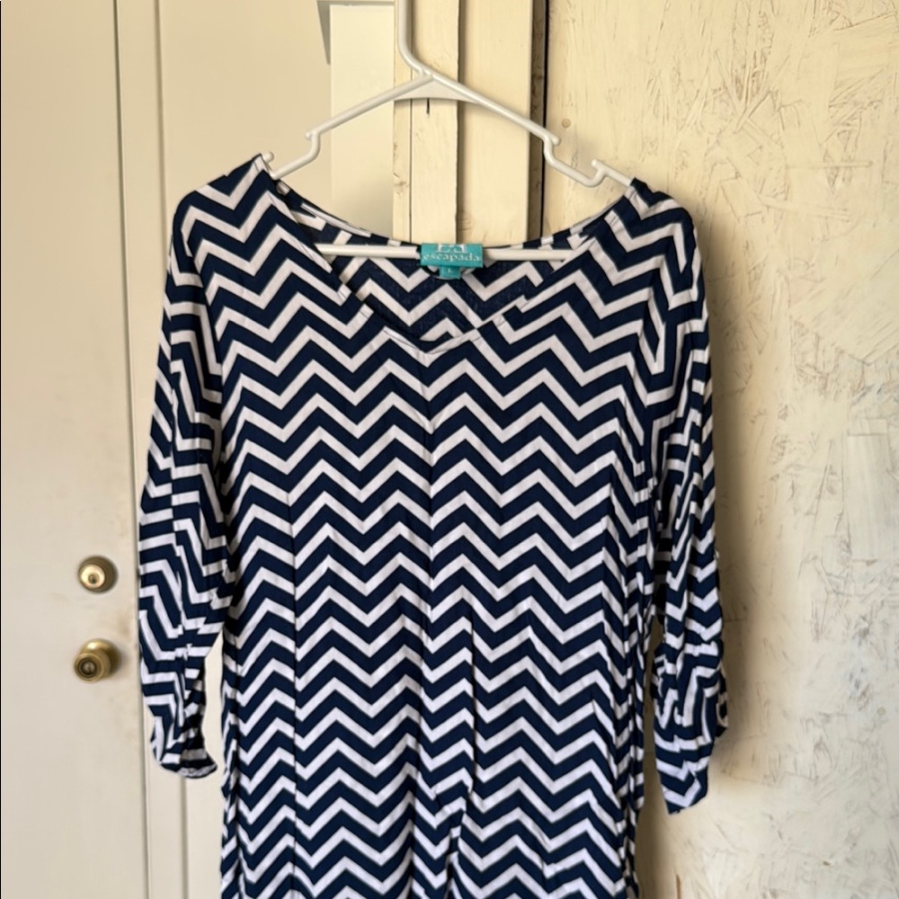 Escapada Navy and White Chevron Dress